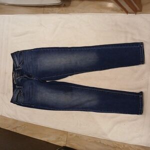 Universal Thread Mid Rise Skinny Jeans